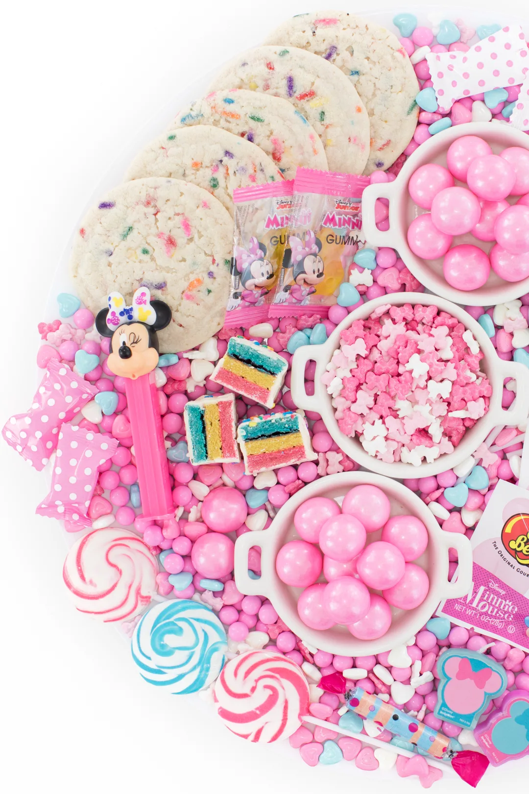 pretty pink display of candies for minnie mouse parties