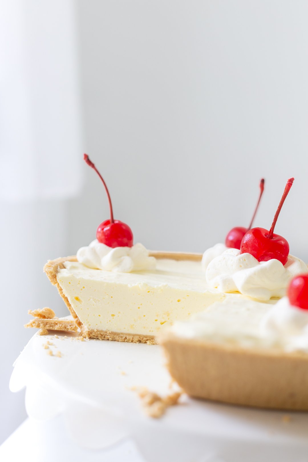 inside look at a no bake pie made with jello and cool whip