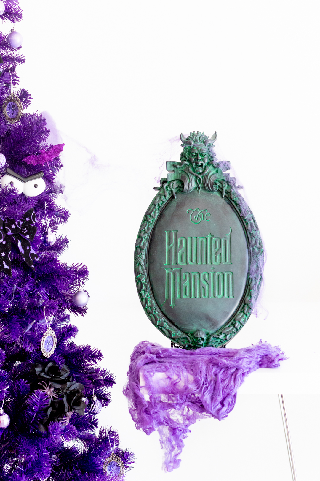 The Haunted Mansion Official Sign Plaque from Walt Disney World Store