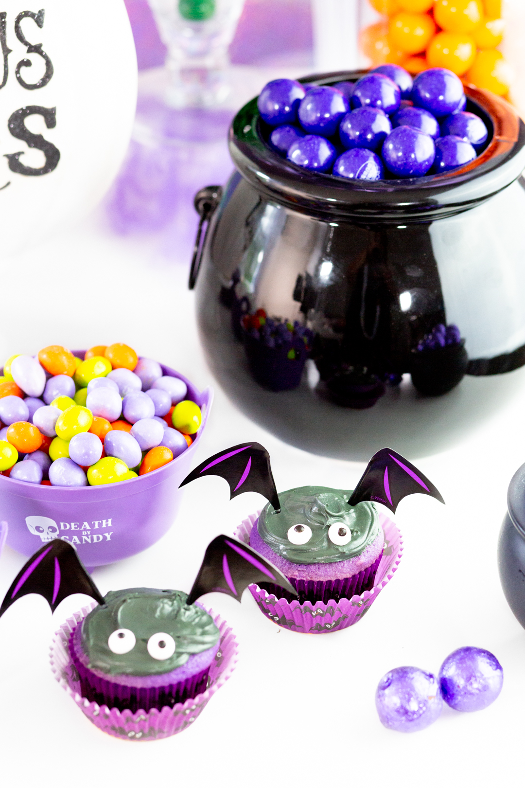 bat cupcakes using wilton's baking kit