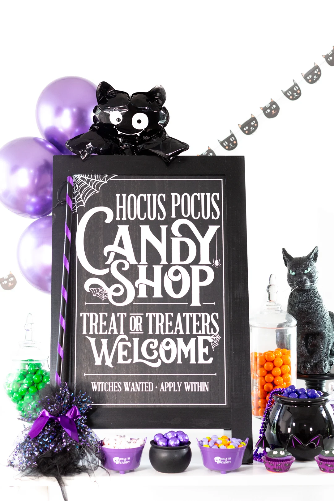 hocus pocus trick or treat sign