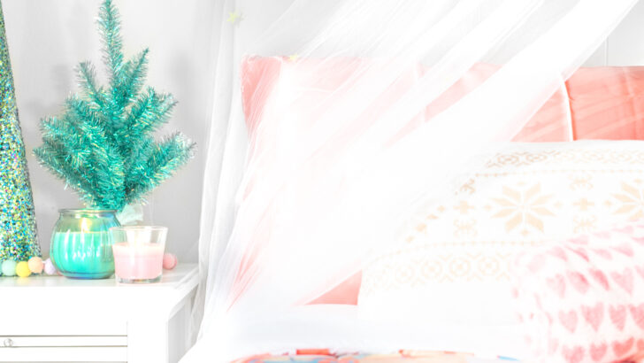 Cute Christmas Bedroom Makeover