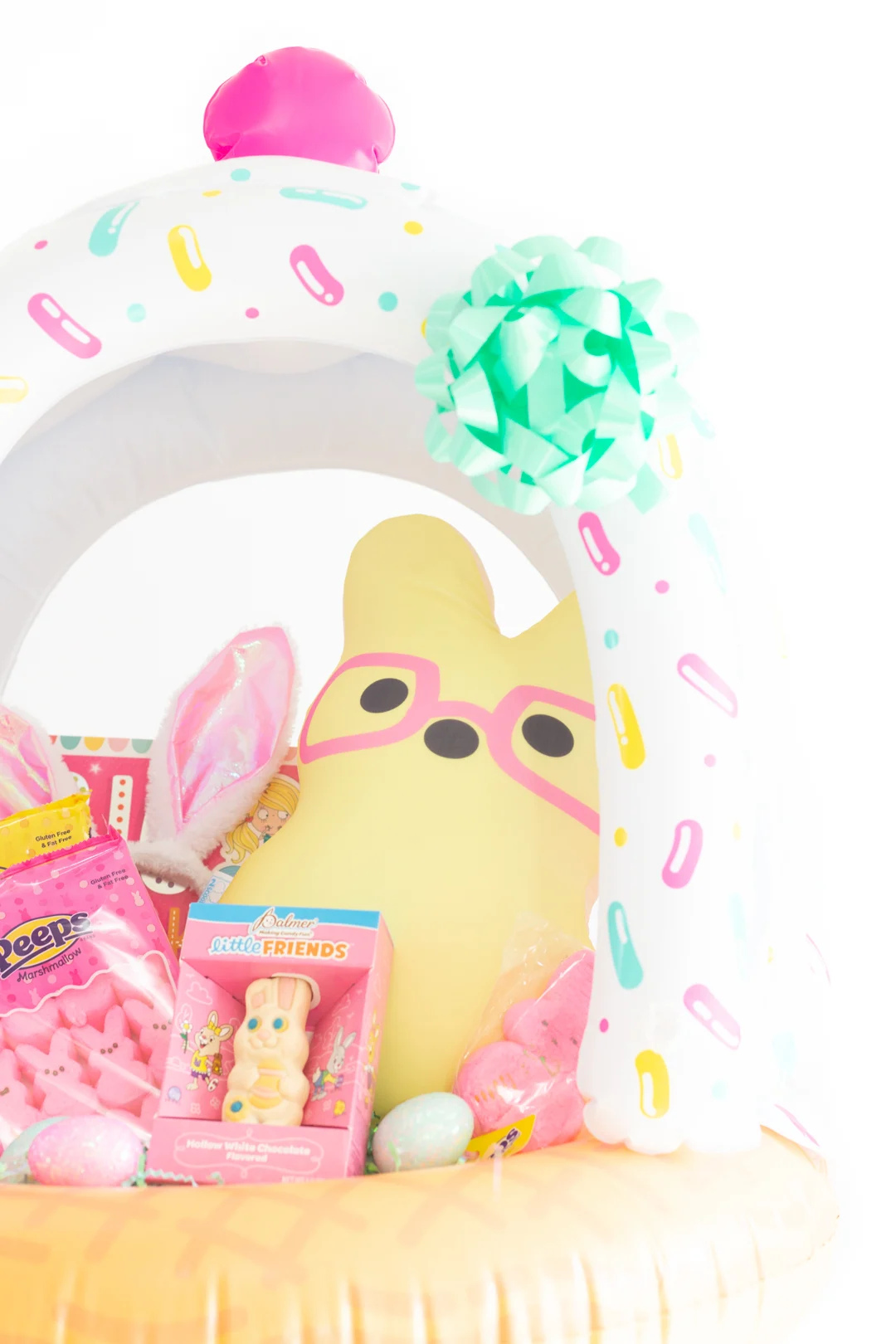 cute easter basket for kids. Pastel themed, yellow, pink and teal.