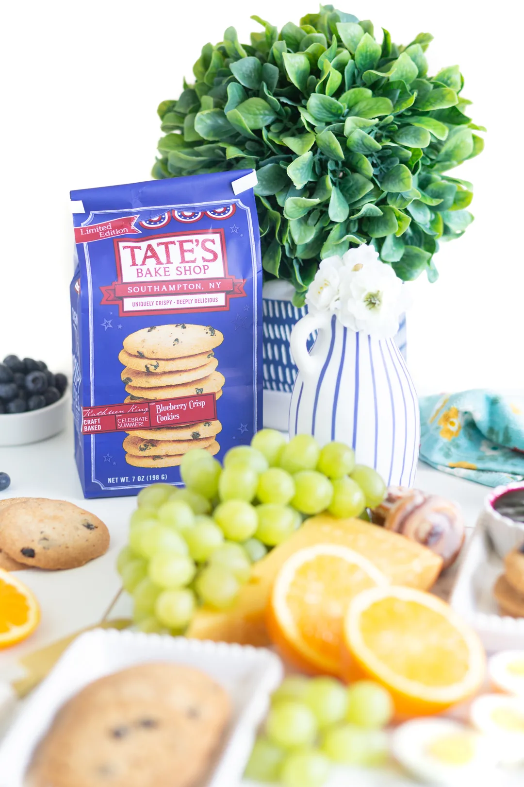Tate's Bake Shop Blueberry Crisp package
