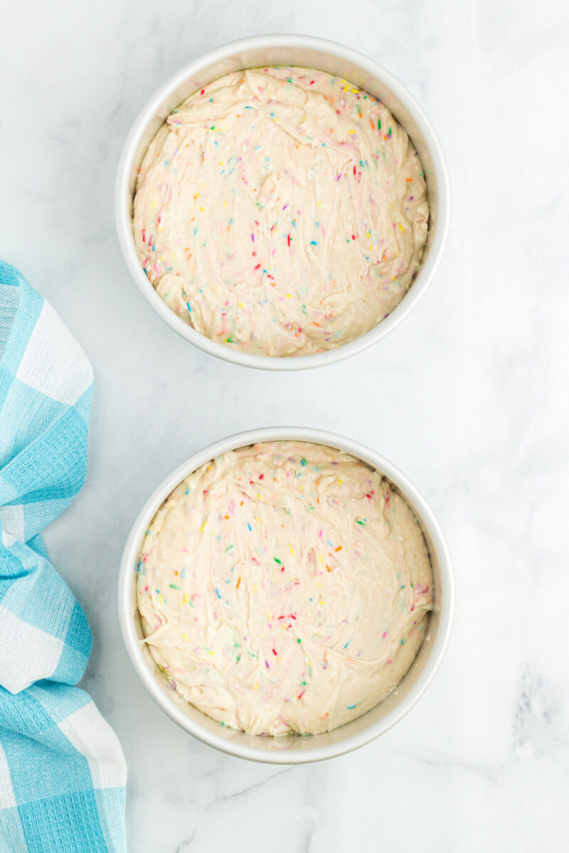 How to Make a Funfetti Rainbow Cake Perfect for Every Celebration!