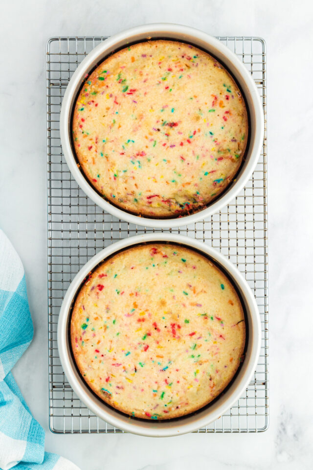 How to Make a Funfetti Rainbow Cake Perfect for Every Celebration!