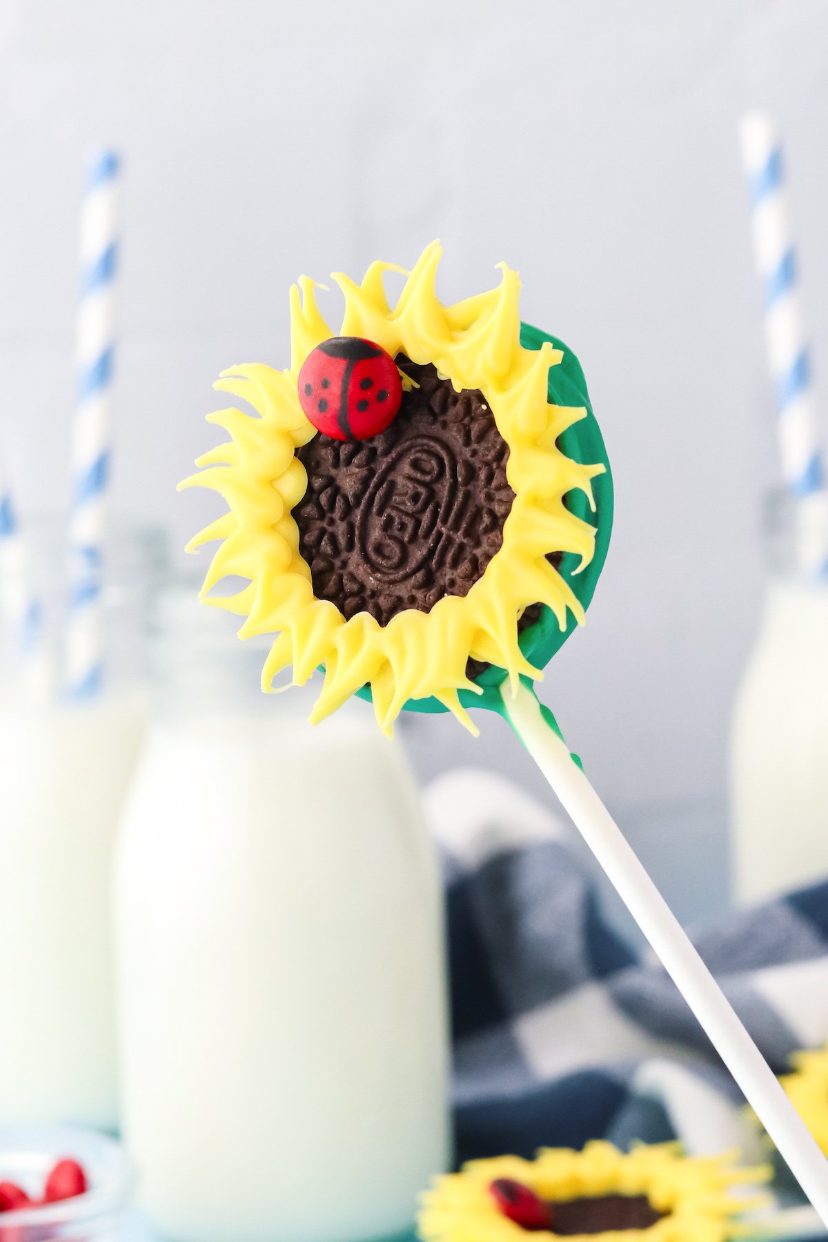 single oreo cookie sunflower on a stick