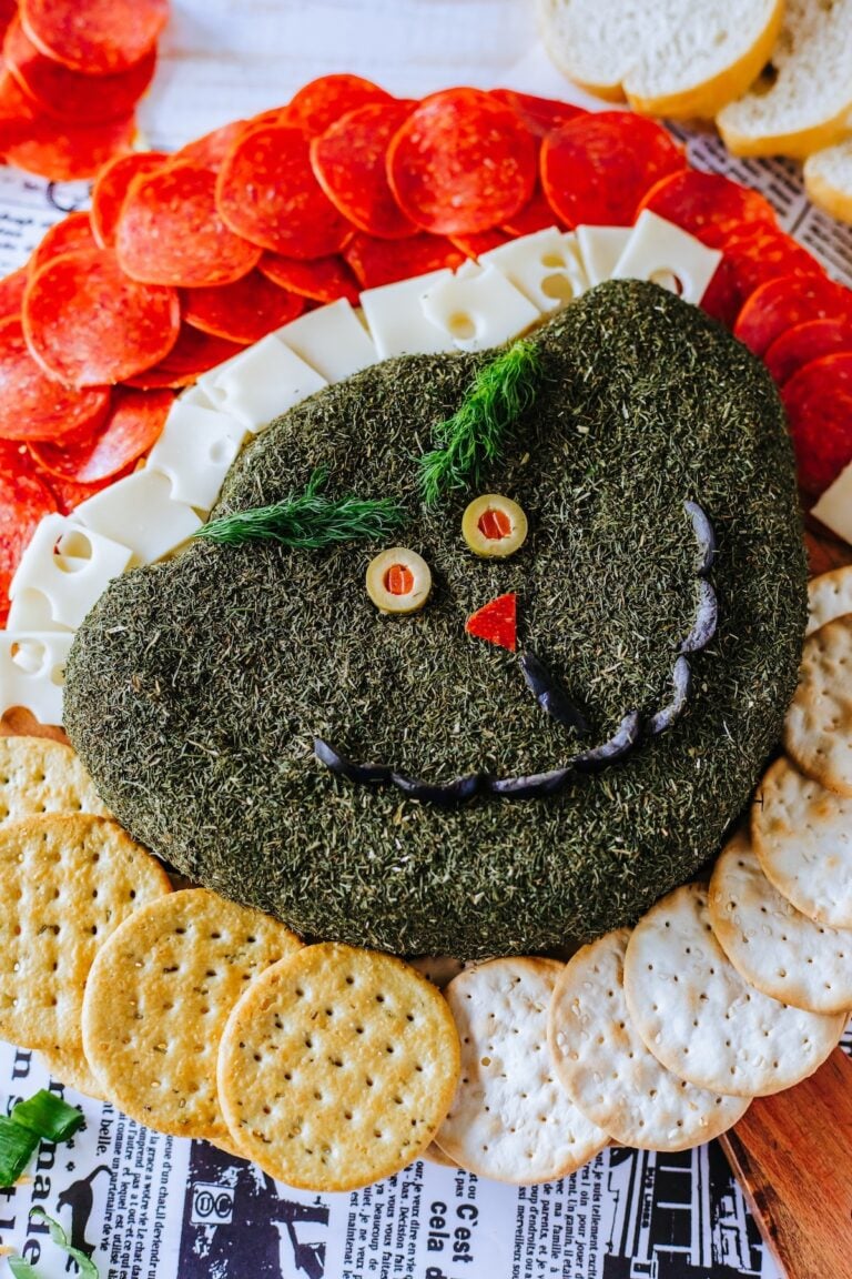 The Grinch Cheese Ball That You Absolutely Won't Loathe Entirely