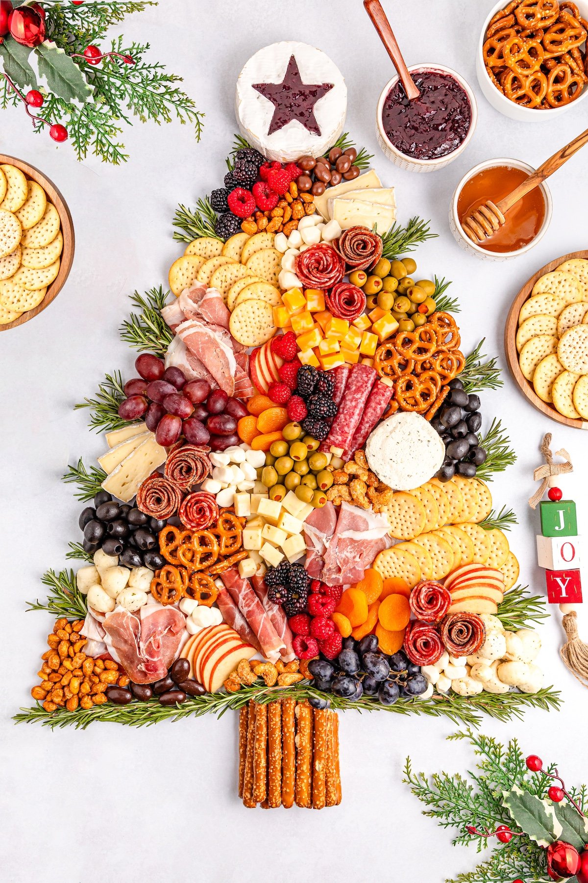 christmas tree cheese board 