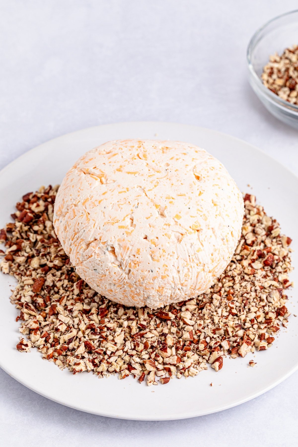 ball of cheese in pecans