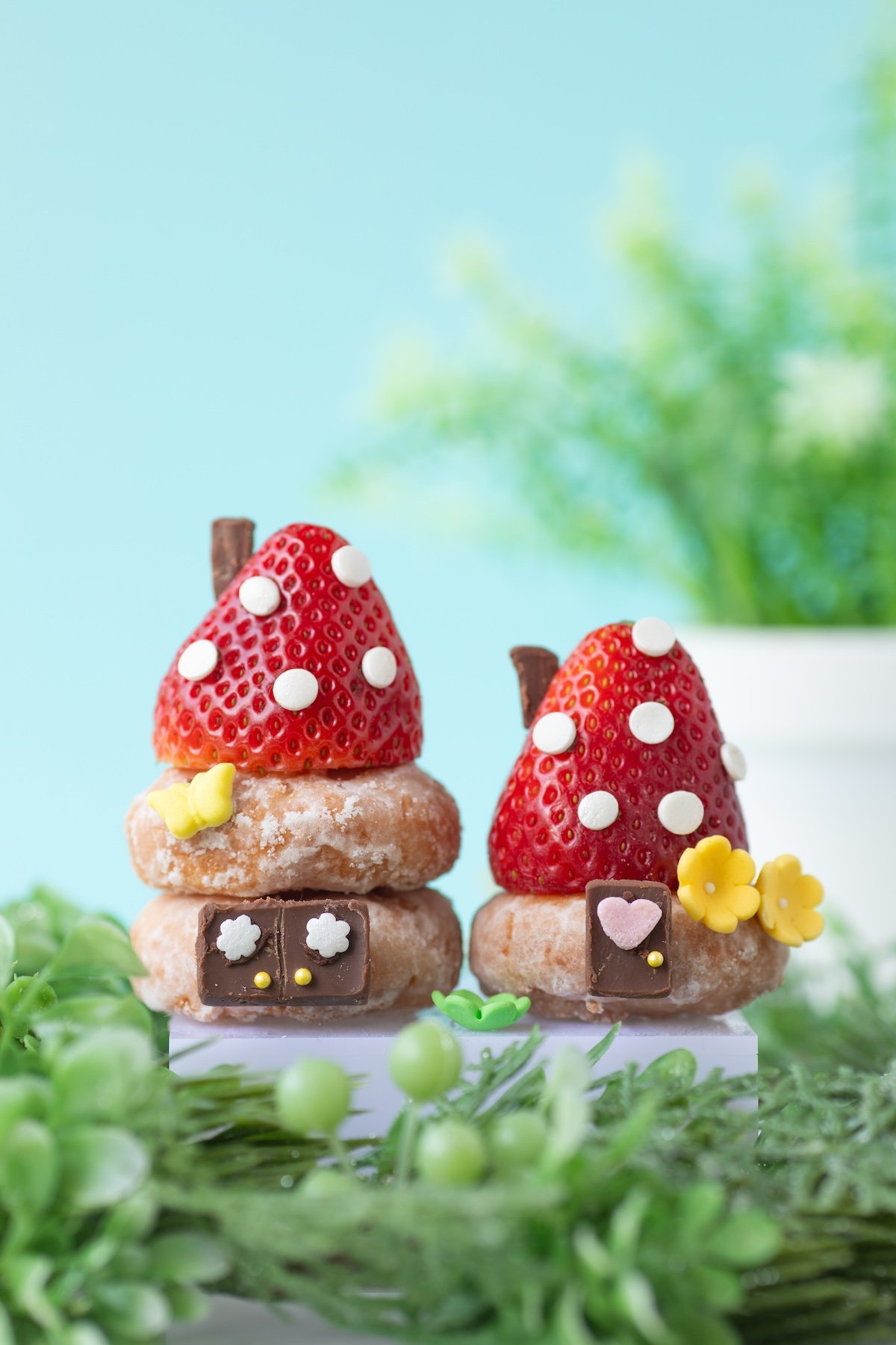 strawberry smurf hut donuts with chocolate bar doors