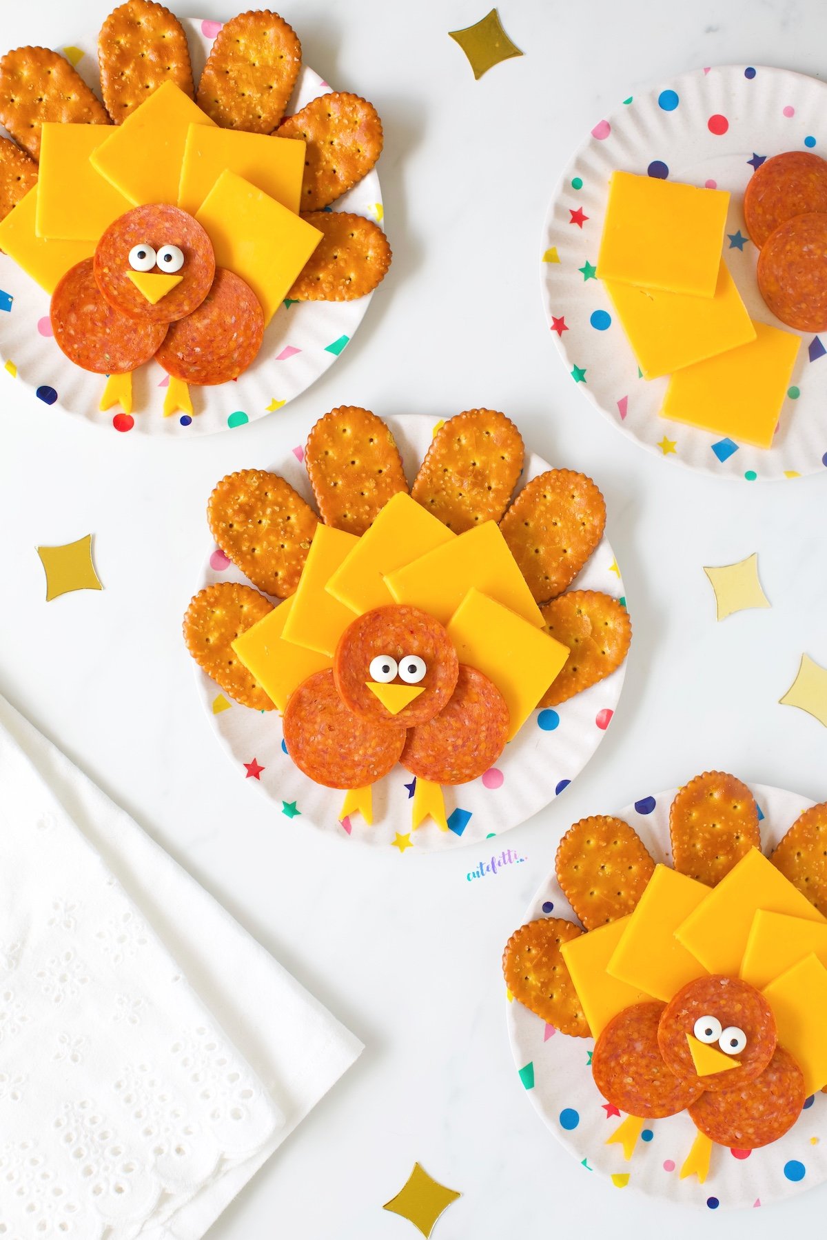 turkey cheese plates made with townhouse crackers