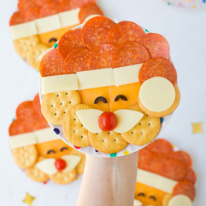 small santa snack plate, so cute with cheese and crackers.